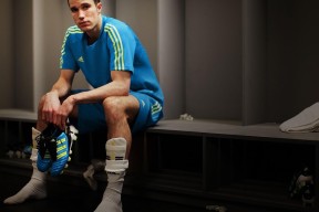 雄鹿引发争议！，库里官方宣布爆冷新规全场沸腾不已-开云体育